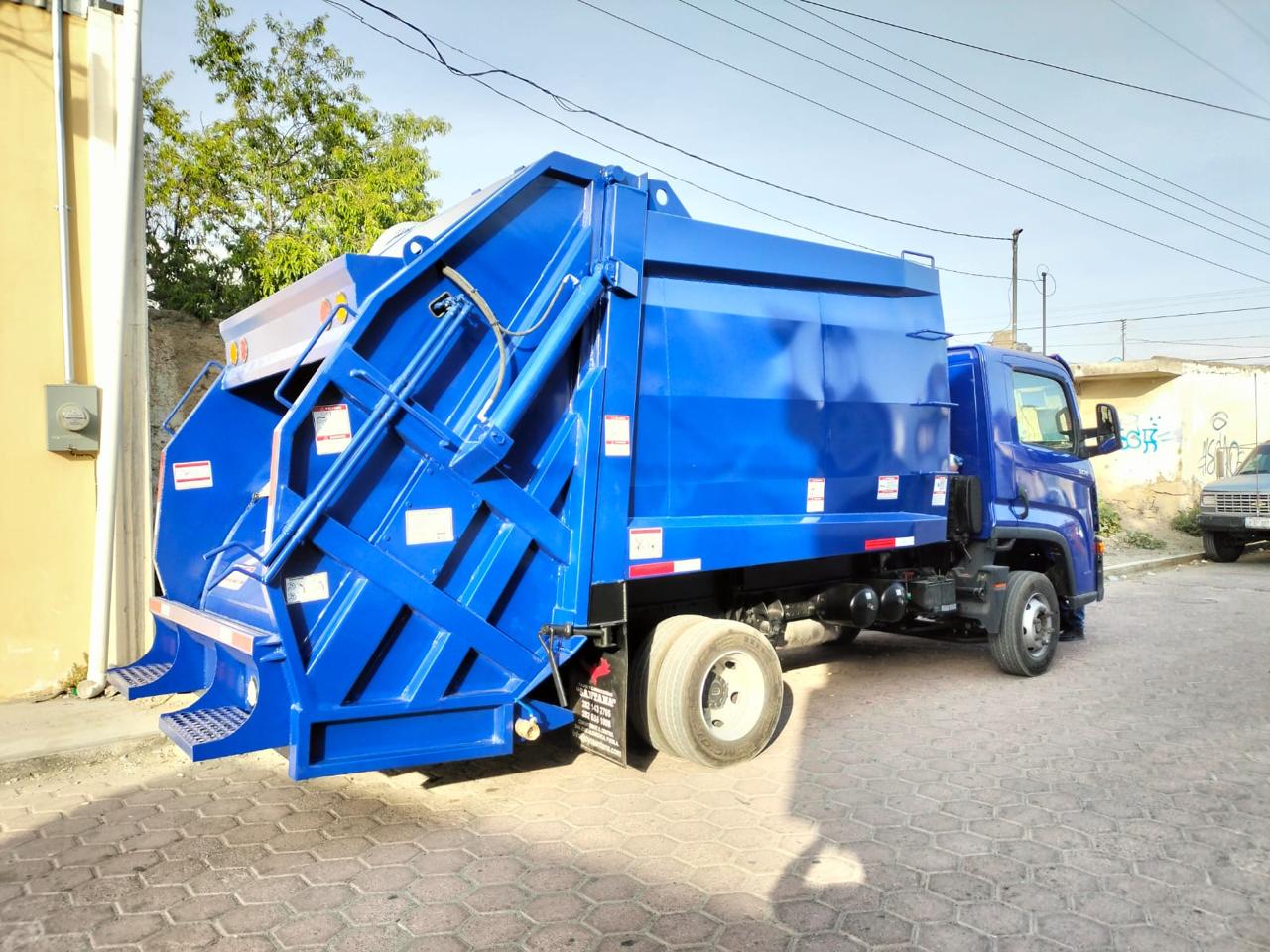 Compactadora carga trasera