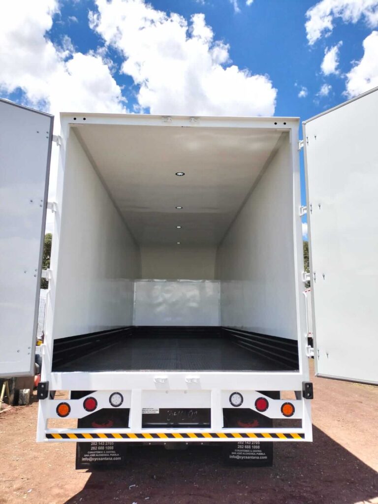 Imagen de carrocerías de aluminio vs. acero.